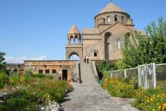 100-Echmiadsin